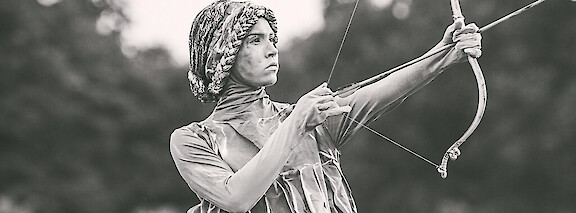 cupid living statue uk