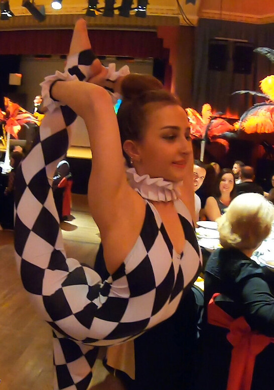 hire greatest showman themed entertainment